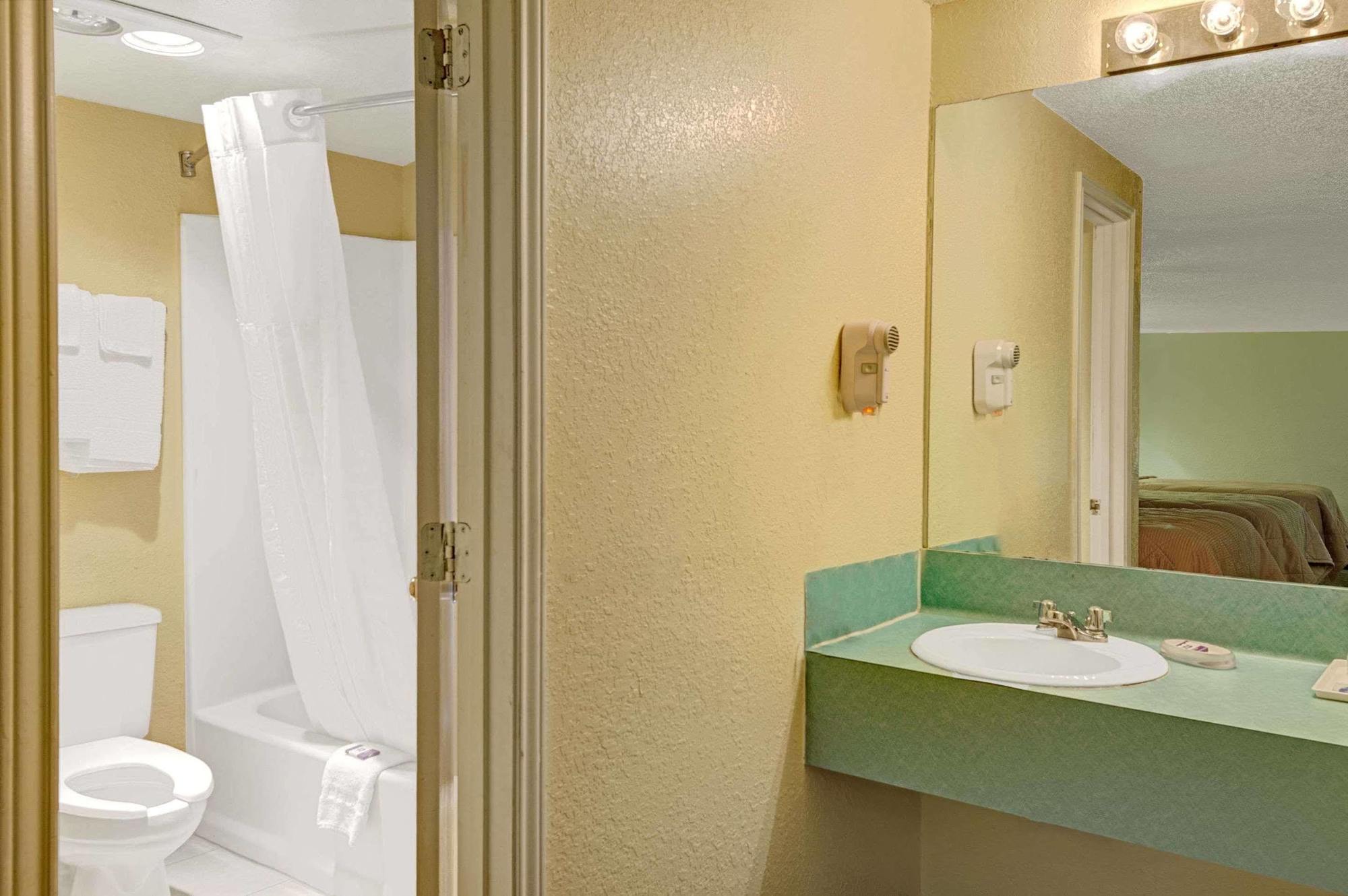 White Rock Inn San Marcos Εξωτερικό φωτογραφία
