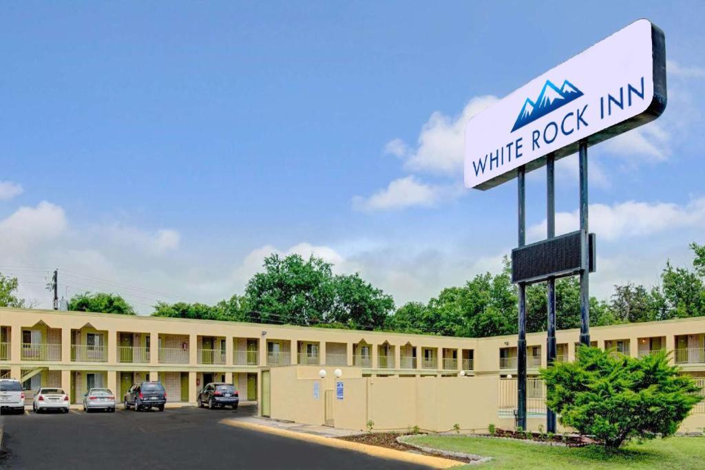 White Rock Inn San Marcos Εξωτερικό φωτογραφία